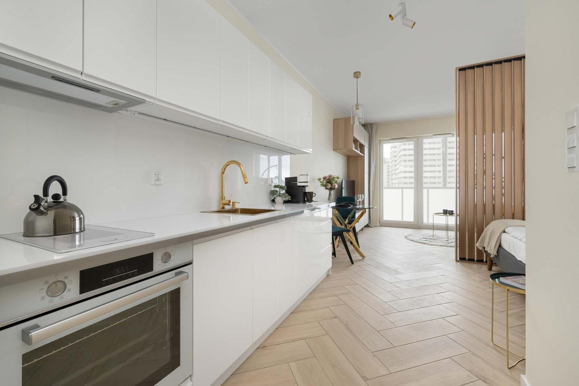 Apartment Old Town River With Balcony & Parking By Renters Breslau
