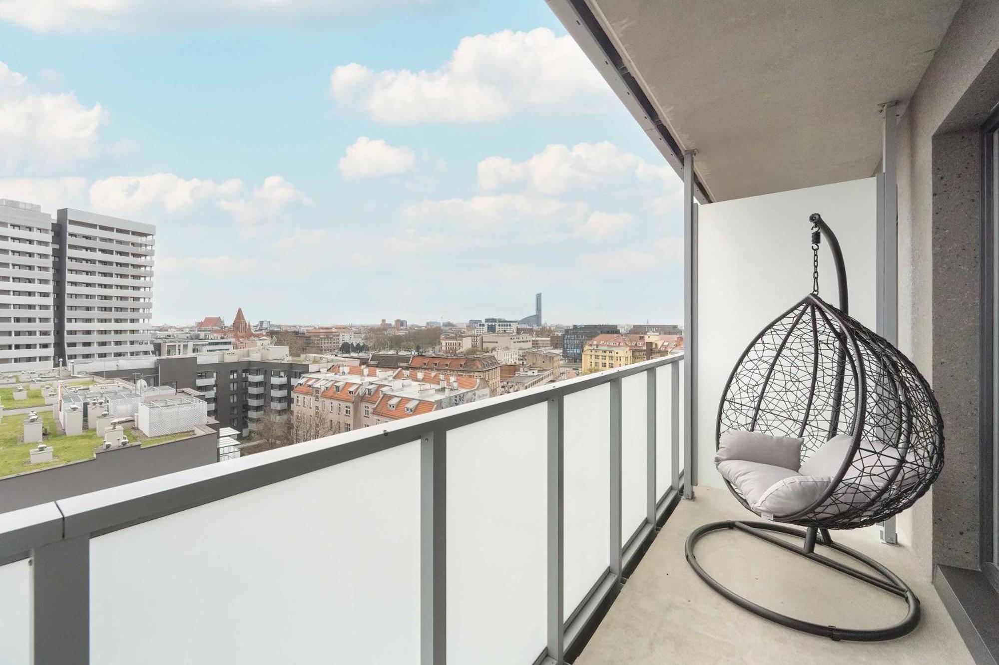 Old Town River With Balcony & Parking By Renters Breslau