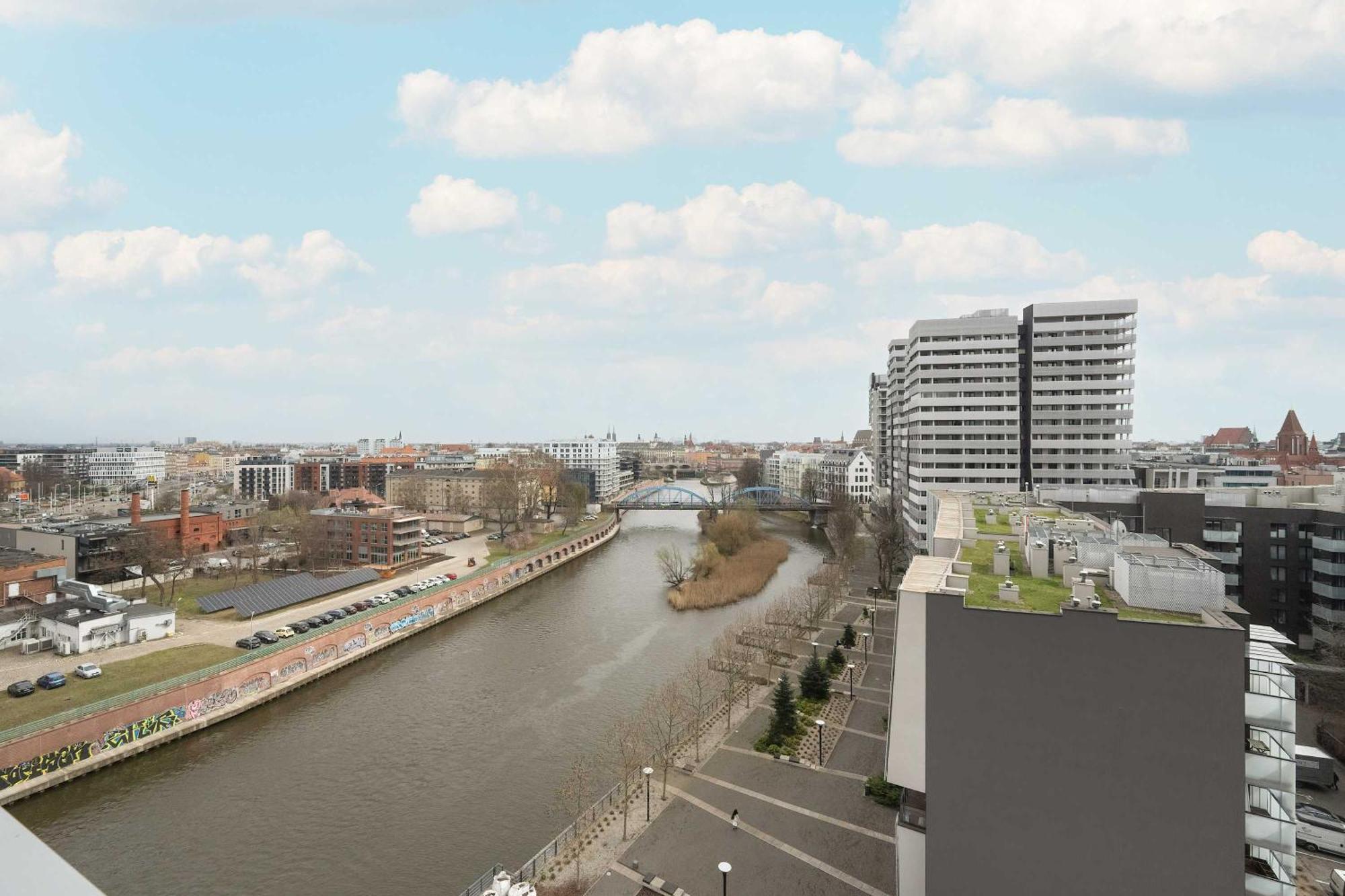 Old Town River With Balcony & Parking By Renters * Breslau
