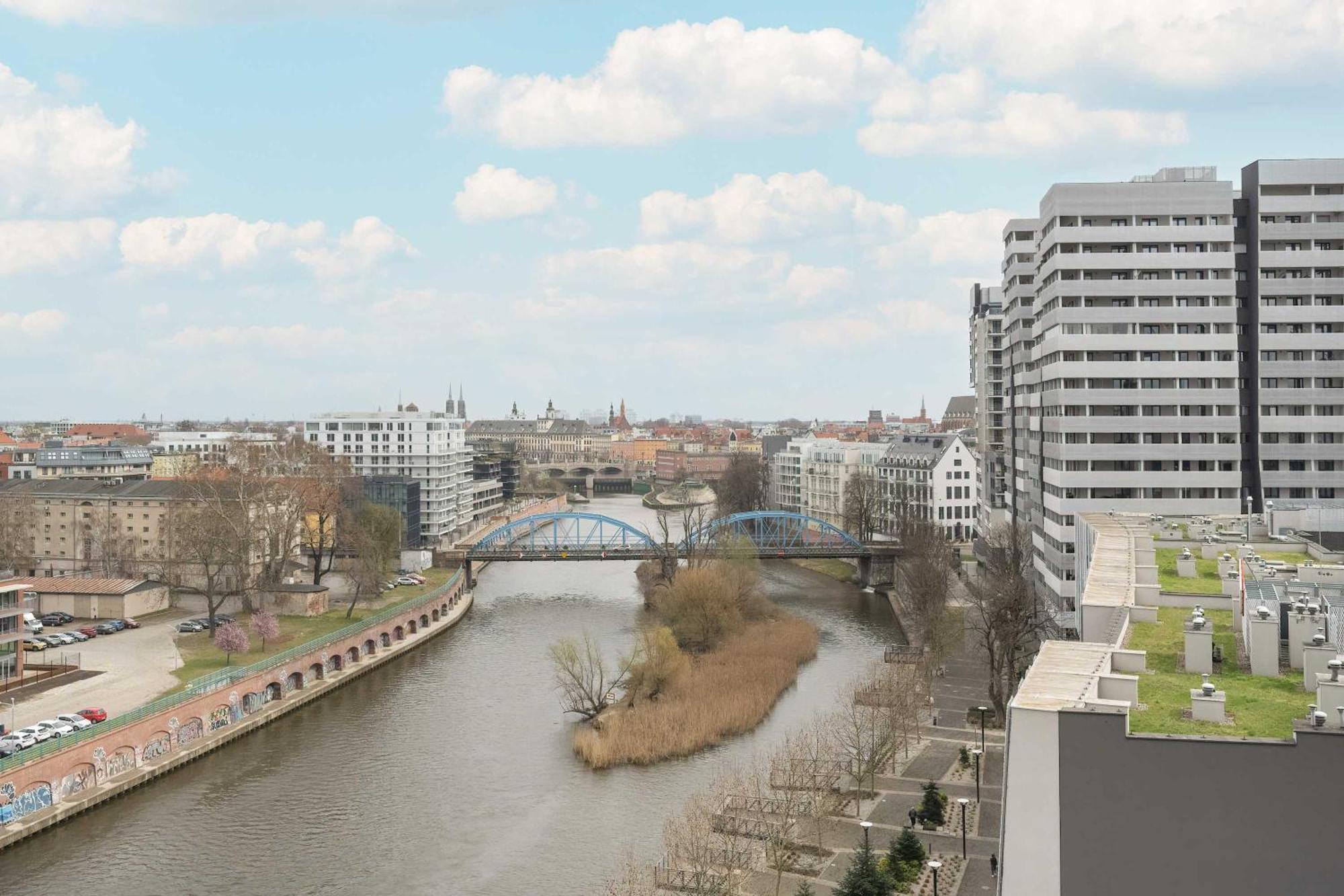 Old Town River With Balcony & Parking By Renters